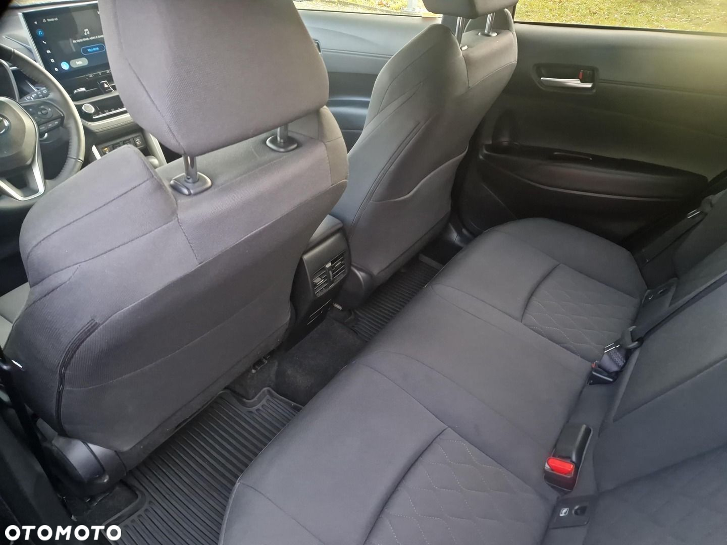 Toyota Corolla Cross - 17