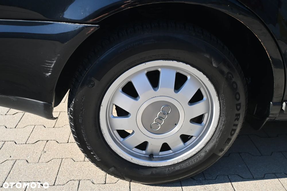 Audi A4 Limousine - 25
