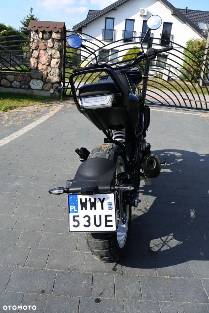 Husqvarna Svartpilen - 6