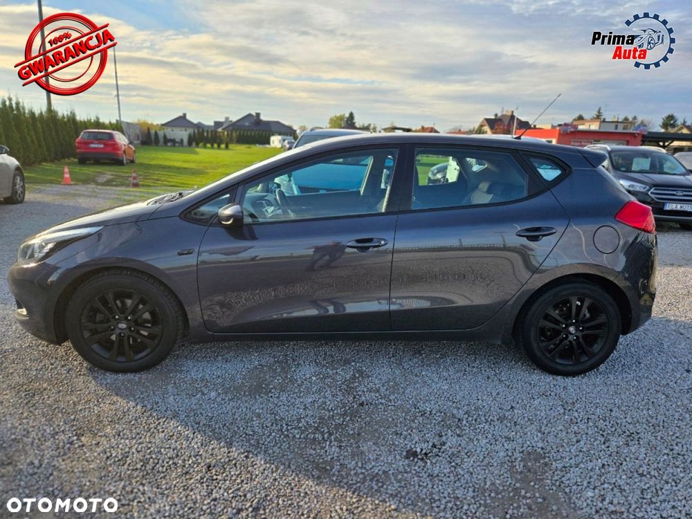 Kia Ceed Cee'd 1.4 L - 24