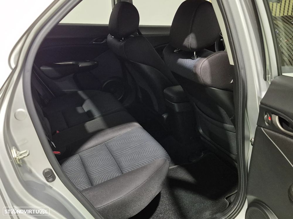 Honda Civic 1.4 i-VTEC Sport Edition - 12