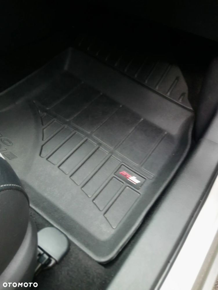 Toyota Auris - 30