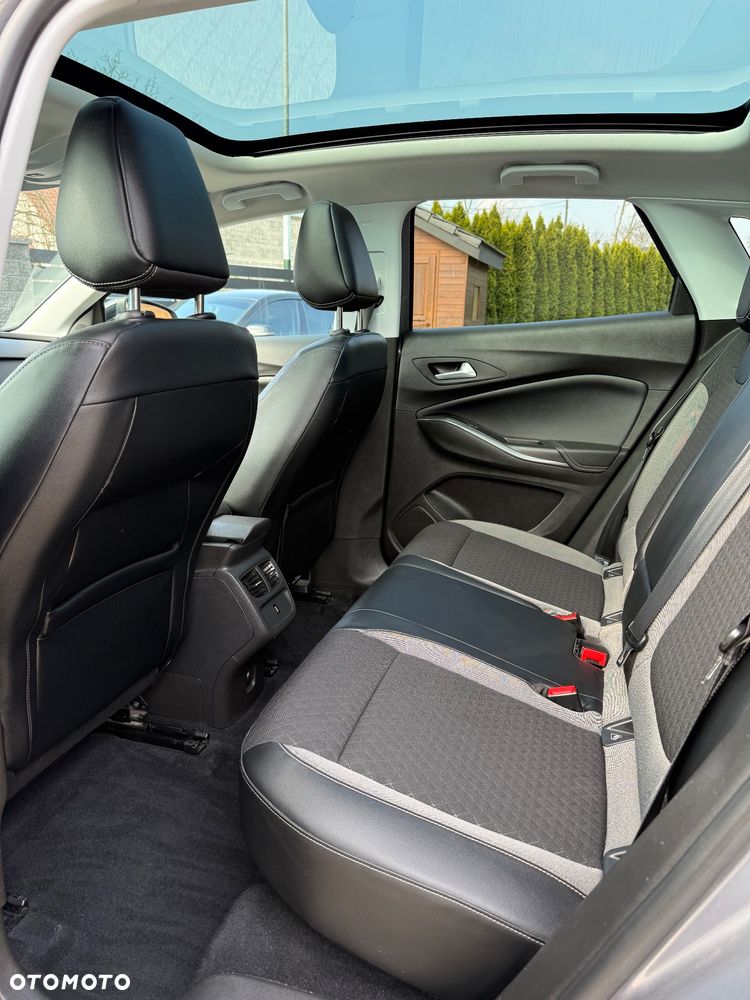 Opel Grandland X 1.2 Start/Stop INNOVATION - 28