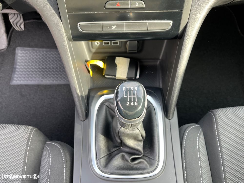 Renault Mégane Sport Tourer 1.5 Blue dCi Equilibre - 35