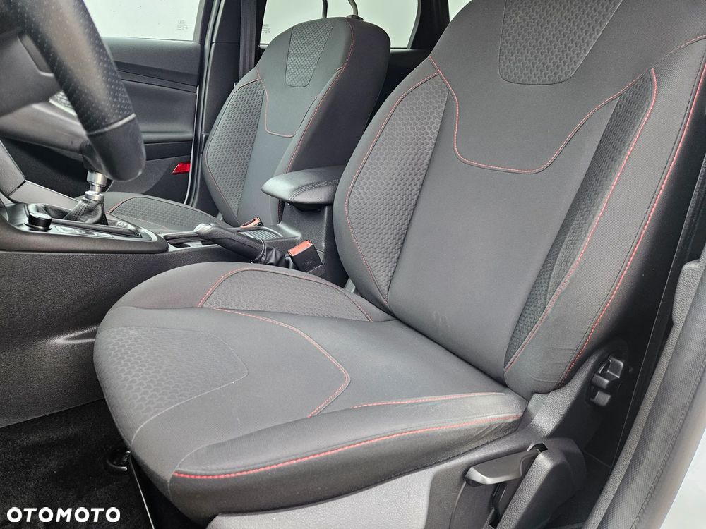 Ford Focus 1.5 EcoBoost STart-Stopp-System ST-LINE - 34