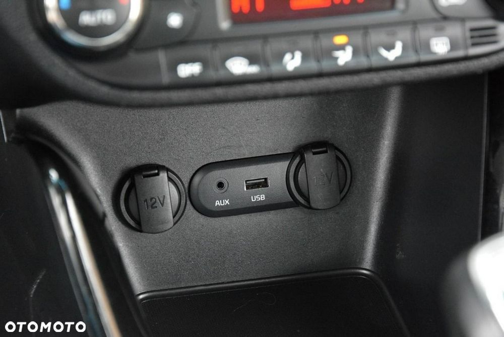 Kia Ceed 1.6 GDI Platinum Edition - 31