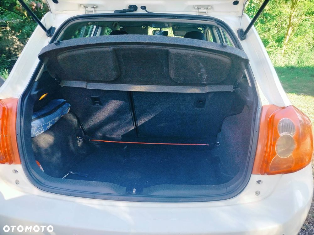 Toyota Auris 1.4 D-4D Luna - 13