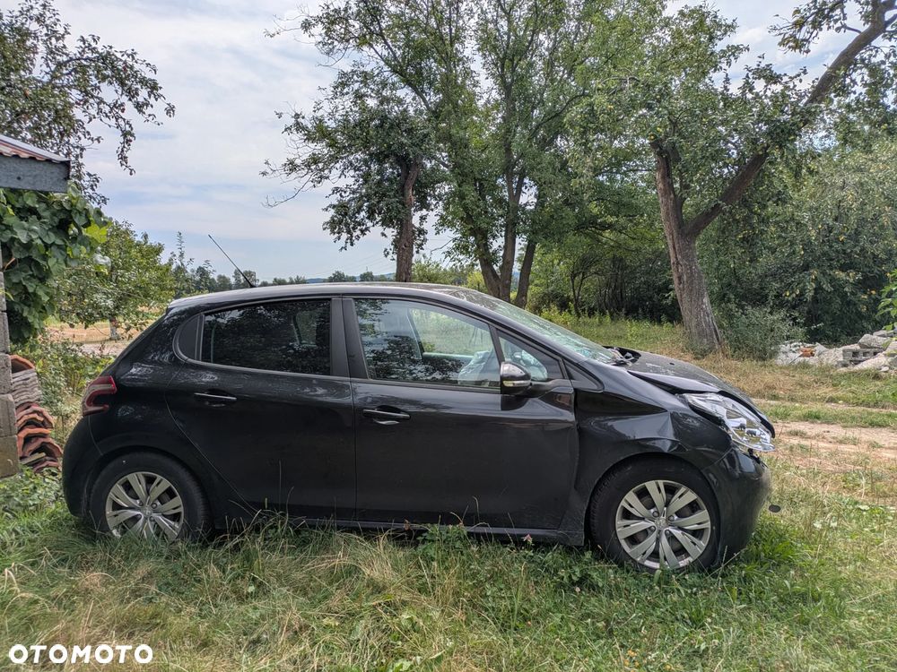 Peugeot 208 1.4 VTi Allure - 1