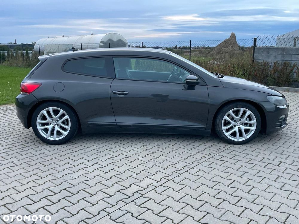 Volkswagen Scirocco 1.4 TSI Life - 2