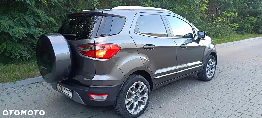 Ford EcoSport - 5