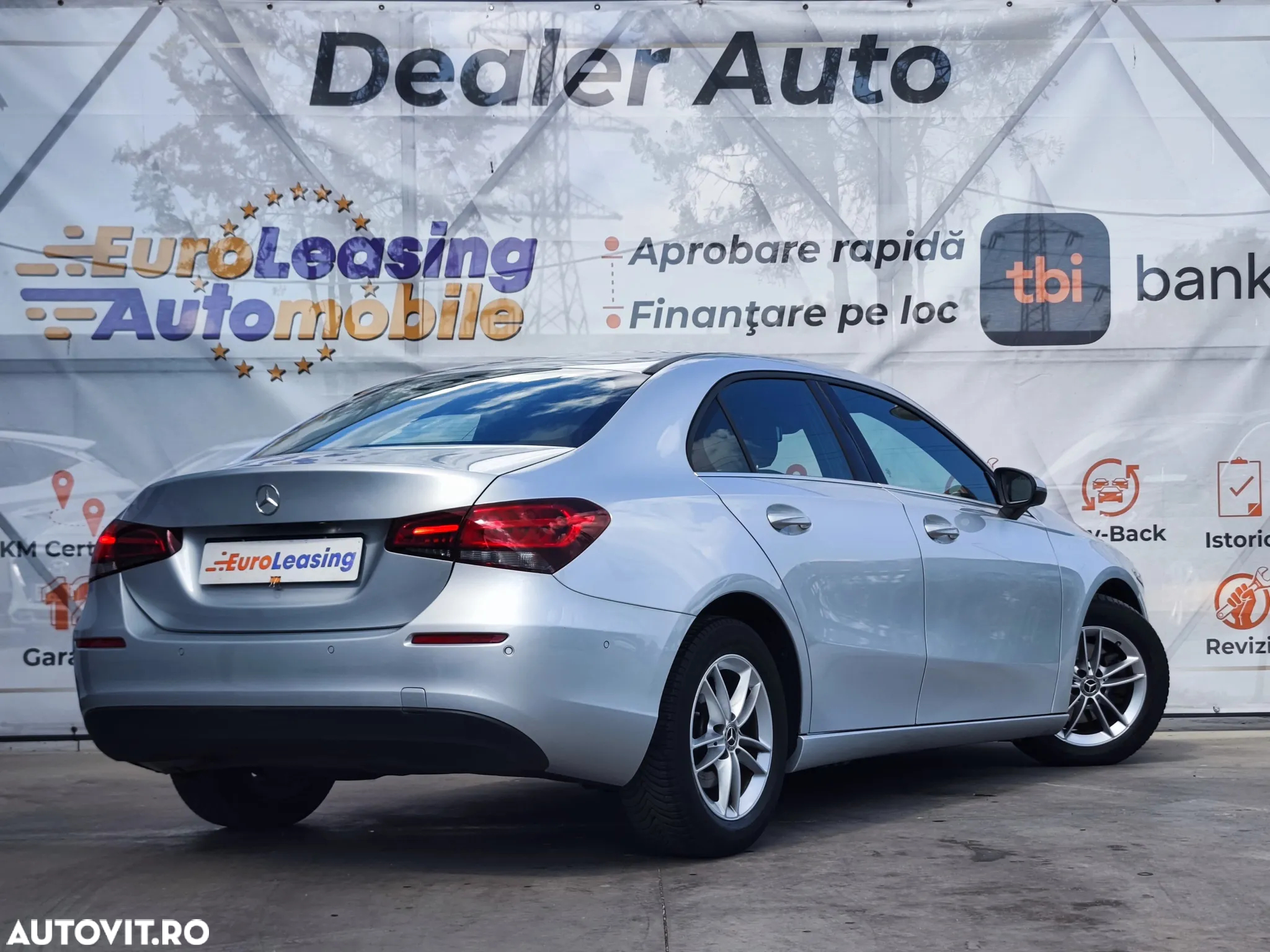 Mercedes-Benz A 180 d 7G-DCT - 8