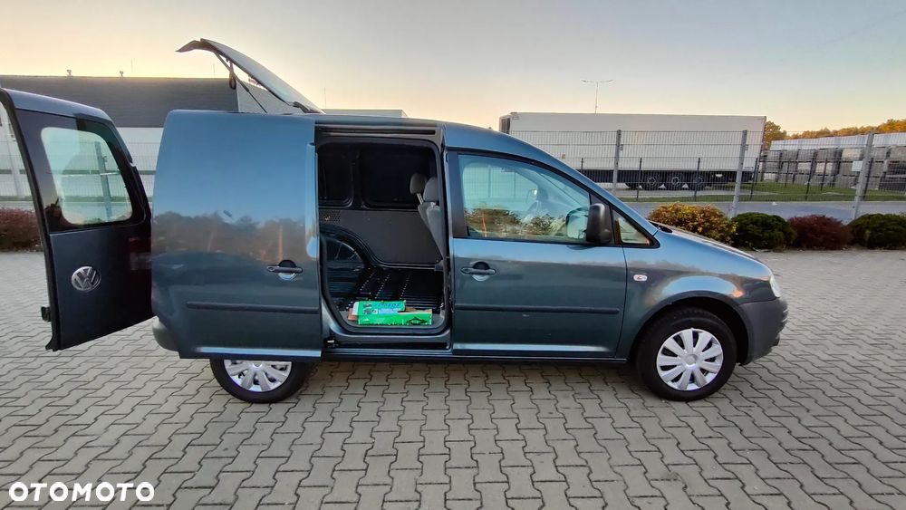 Volkswagen CADDY - 11