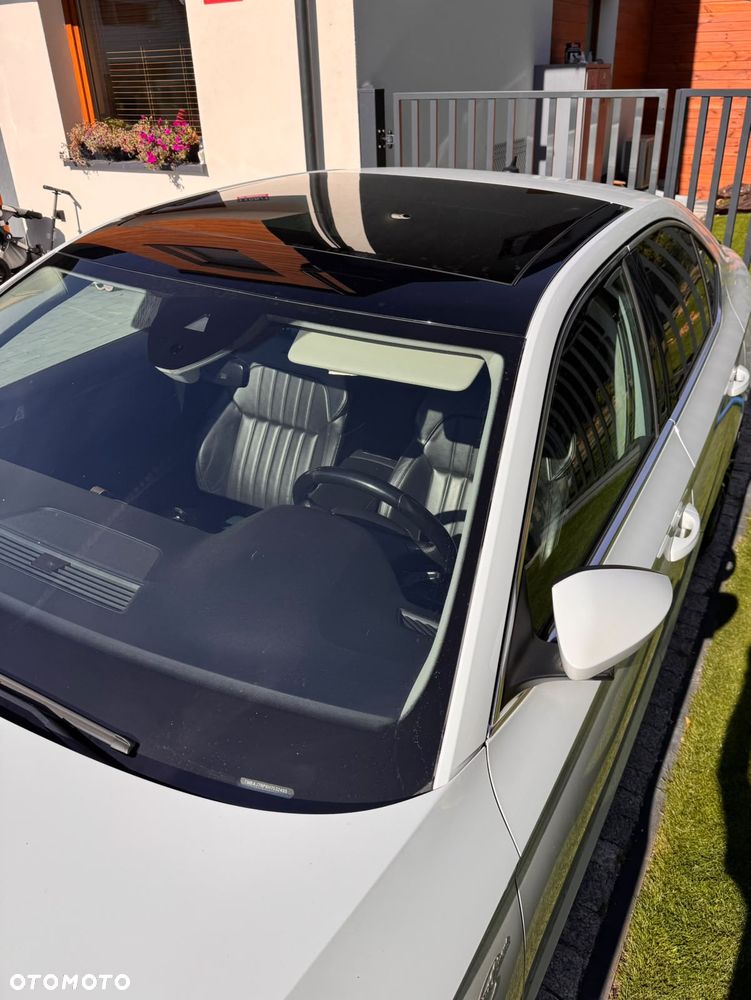 Skoda Superb 2017 photo 5