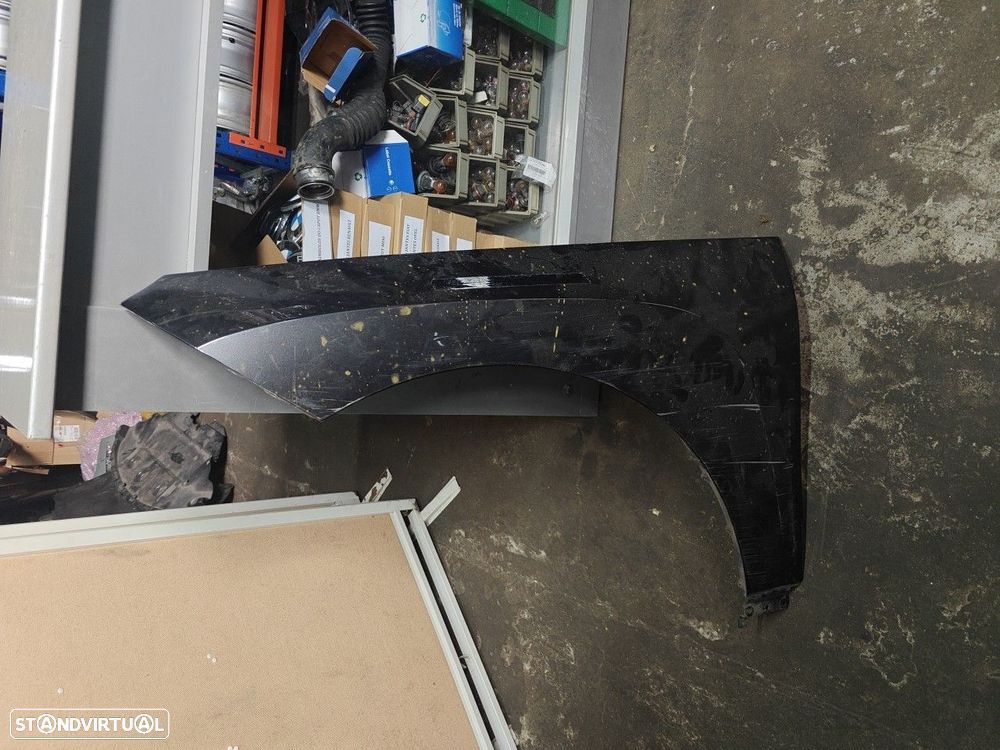 Guarda Lamas Frente Esquerdo Bmw Ix I20 - 1