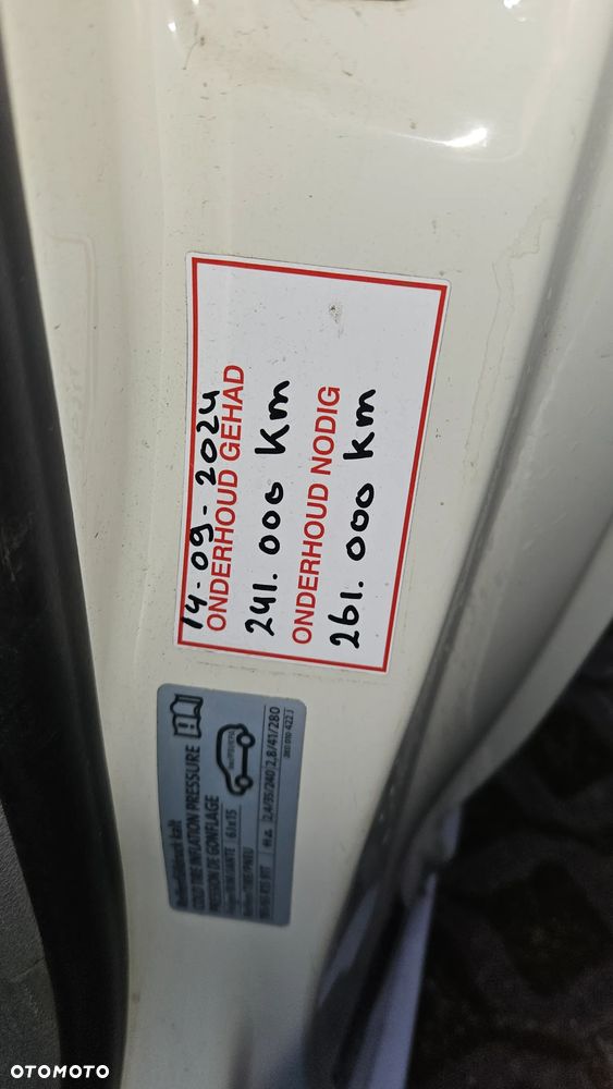 Volkswagen Caddy - 15