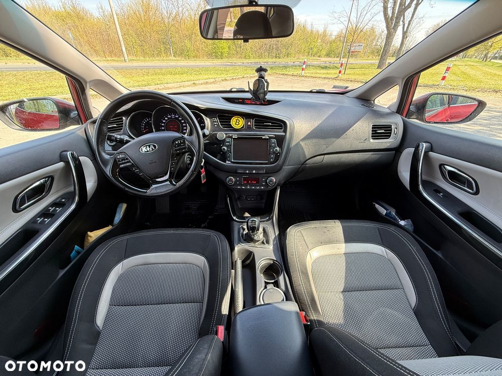 Kia Ceed 1.6 GDI L Business Line - 7