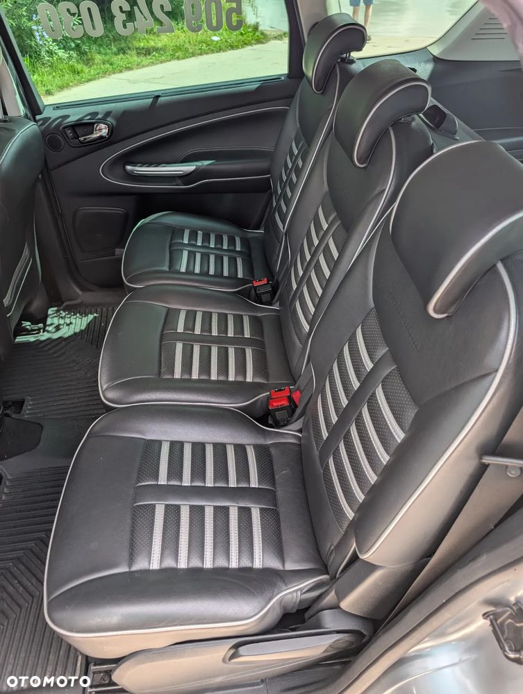 Ford S-Max 2.5 Titanium - 10