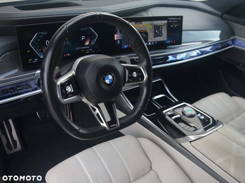 BMW Seria 7 740d xDrive mHEV M Sport sport - 7