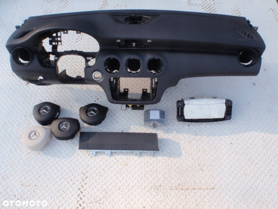 MERCEDES A W176 DESKA KONSOLA KOKPIT AIRBAG Raz2 - 1