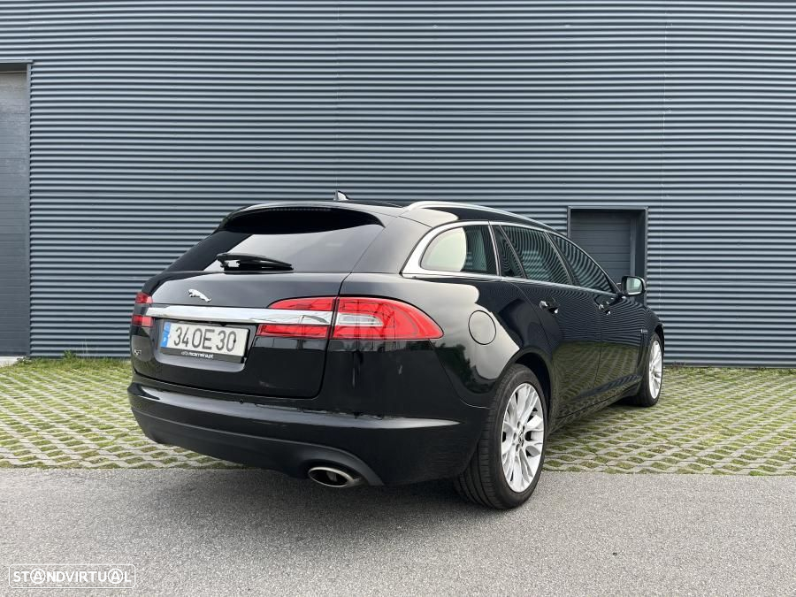 Jaguar XF Sportbrake 2.2 D Premium Luxury - 5