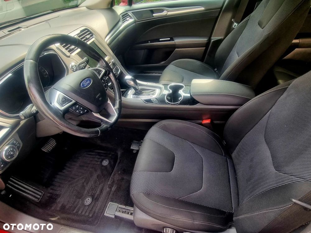 Ford Mondeo 2.0 TDCi Titanium PowerShift - 13