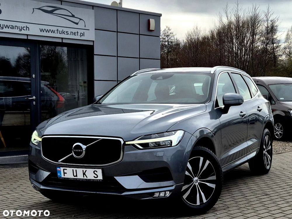 Volvo XC 60 B4 D AWD Geartronic Momentum Pro - 2