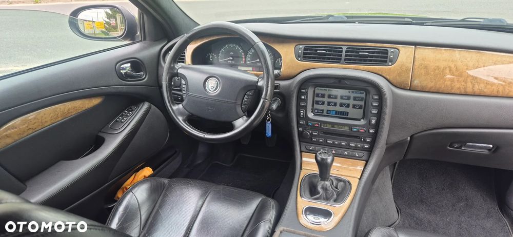 Jaguar S-Type 3.0 V6 High - 10