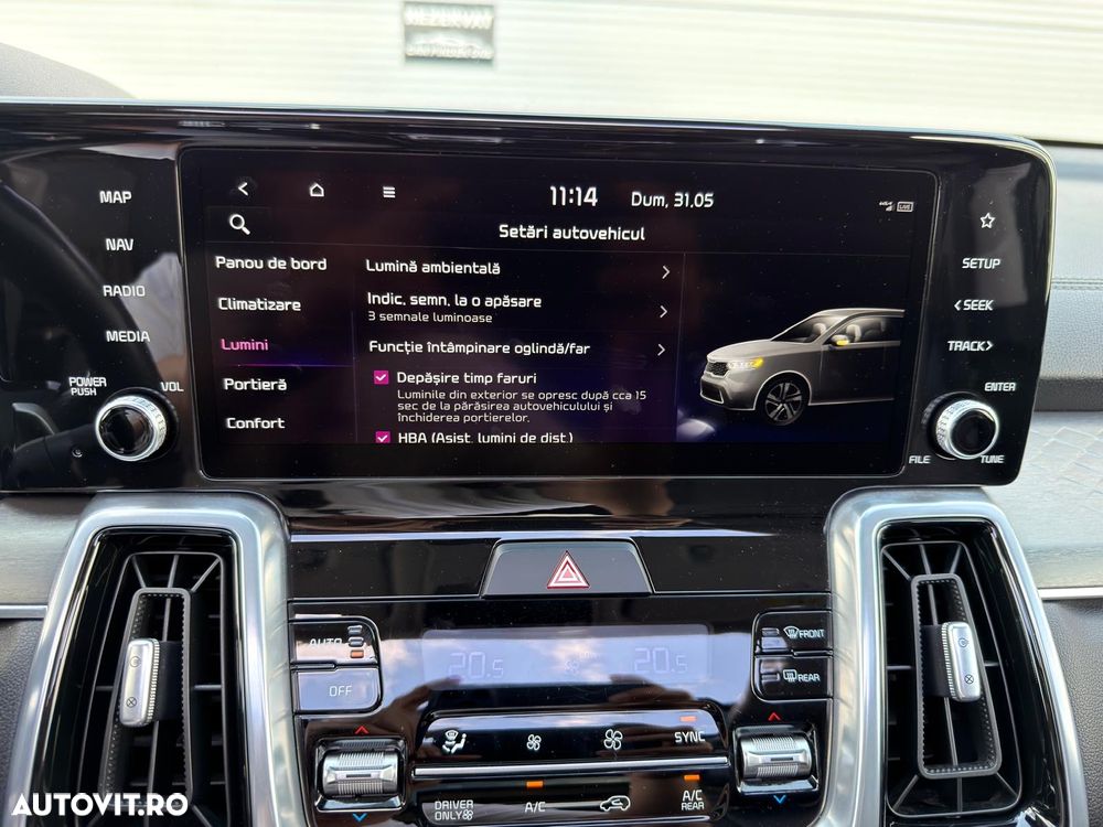 Kia Sorento 1.6 T-GDI HEV 6AT 4x2 7P Premium - 18