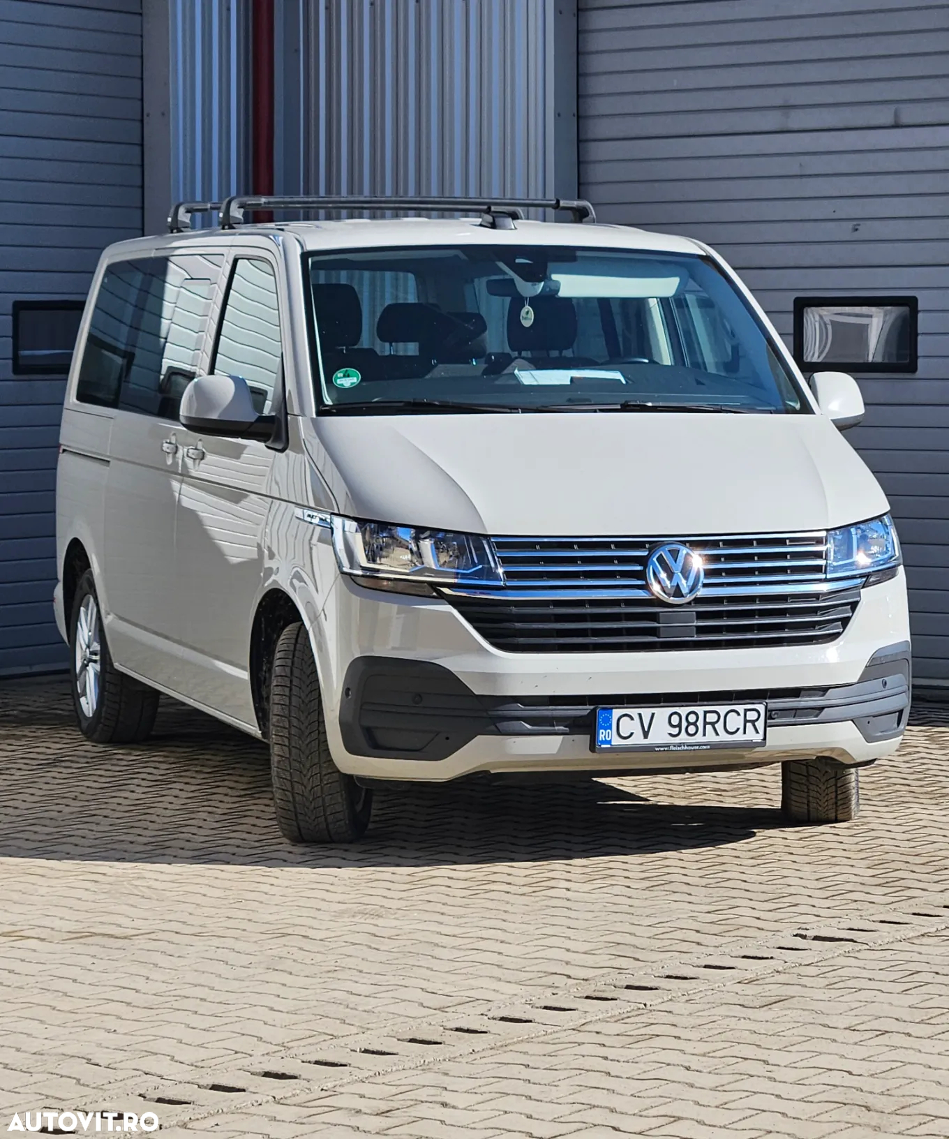 Volkswagen Multivan 2.0 TDI DSG 110KW Life - 2