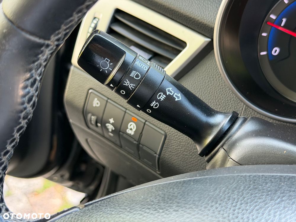 Hyundai i30 blue Kombi 1.6 CRDi Style - 33
