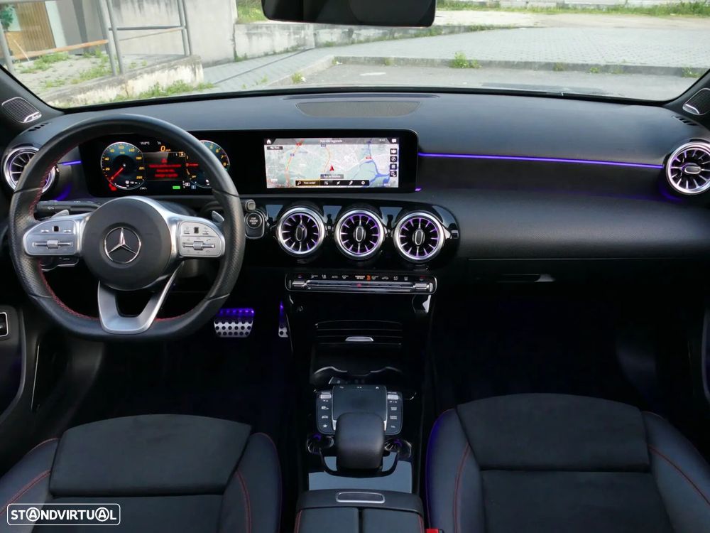 Mercedes-Benz A 250 Limousine e AMG Line - 41