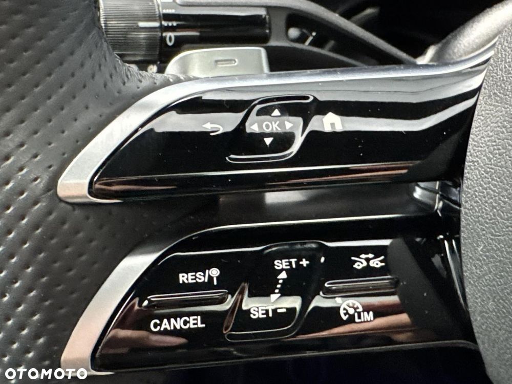 Mercedes-Benz Klasa E 450 d mHEV 4-Matic AMG 9G-Tronic - 15