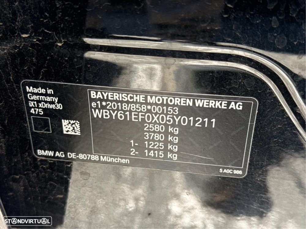 BMW iX1 xDrive30 Pack Desportivo M Pro - 10