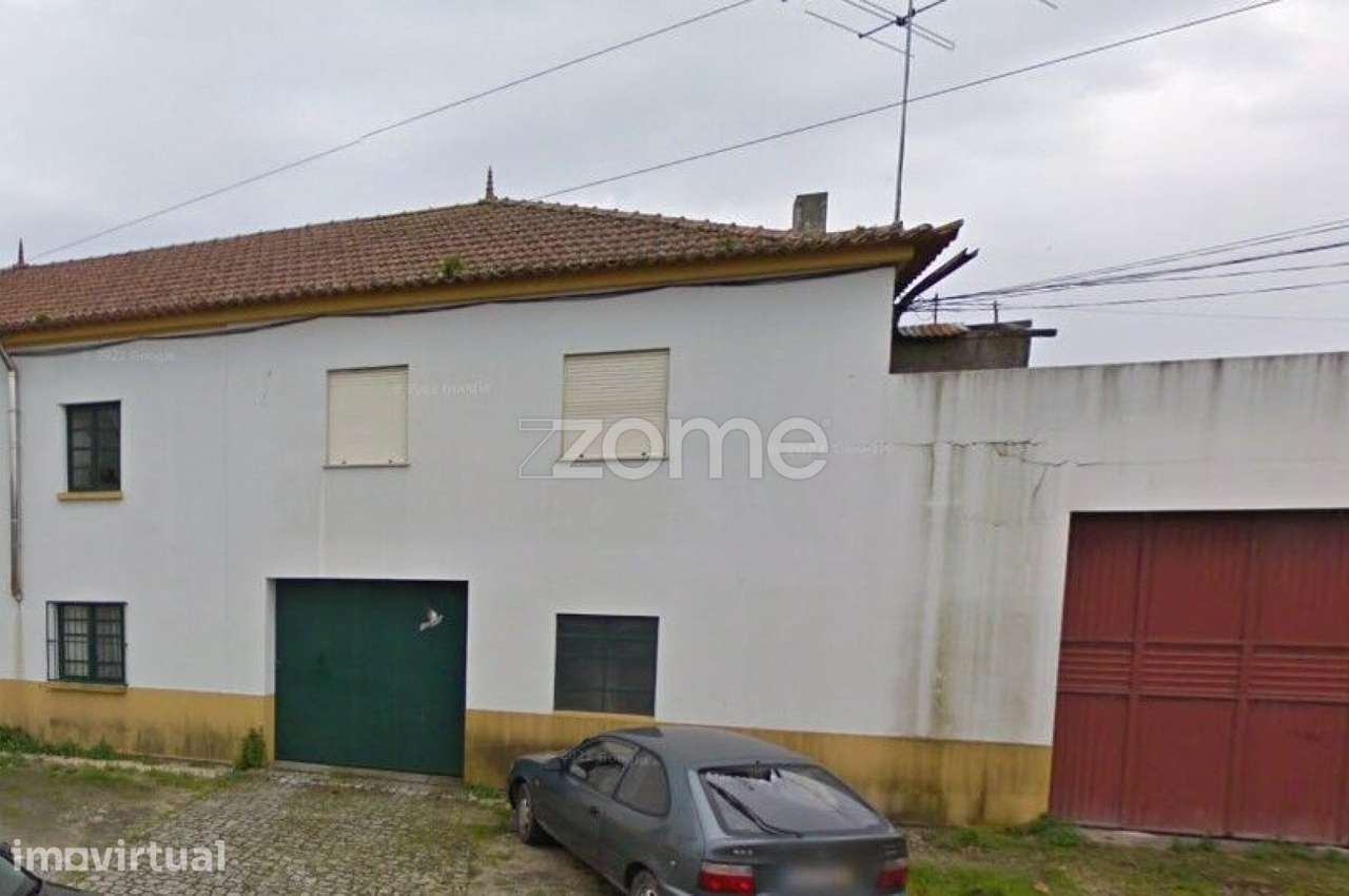Moradia com Terreno de 2.585 m² | Potencial extraordinário - Grande imagem: 4/15