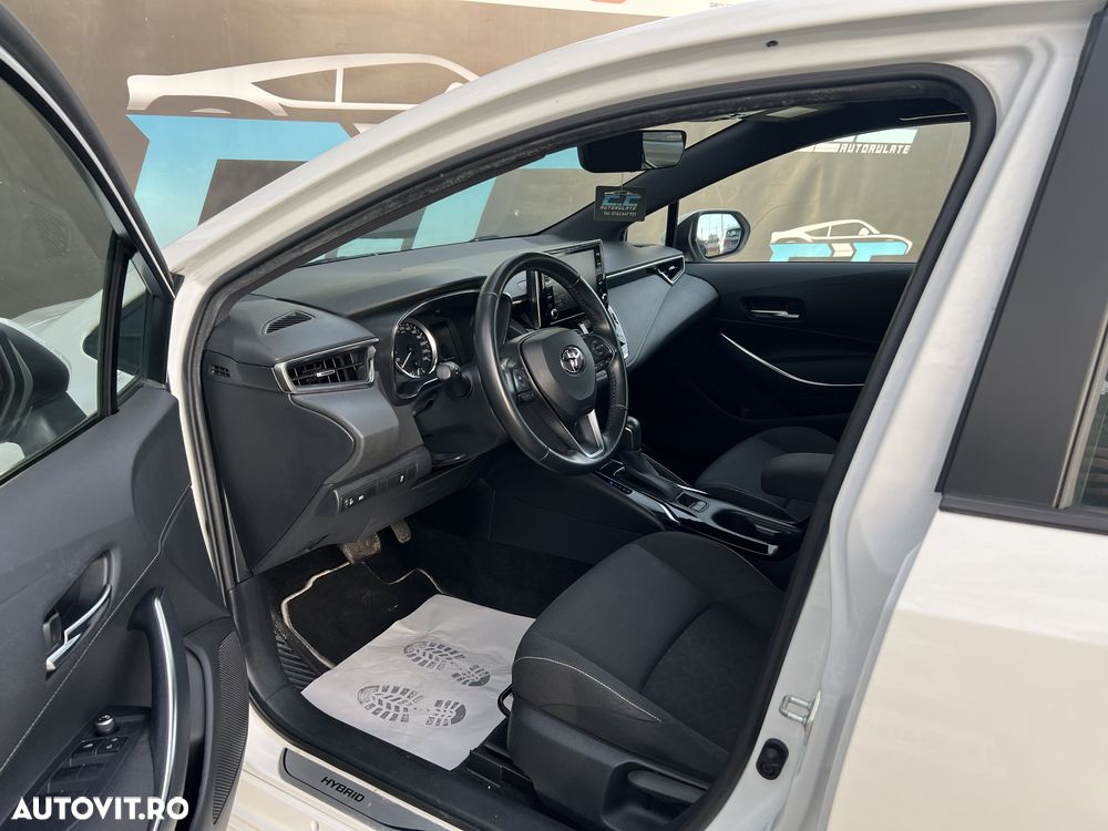 Toyota Corolla 1.8 HSD Dynamic - 11