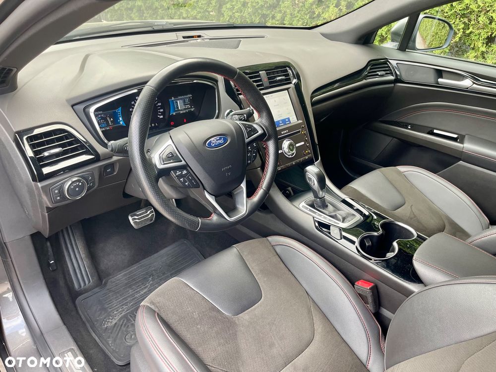 Ford Mondeo SW 2.0 Hybrid ST-Line Plus - 12