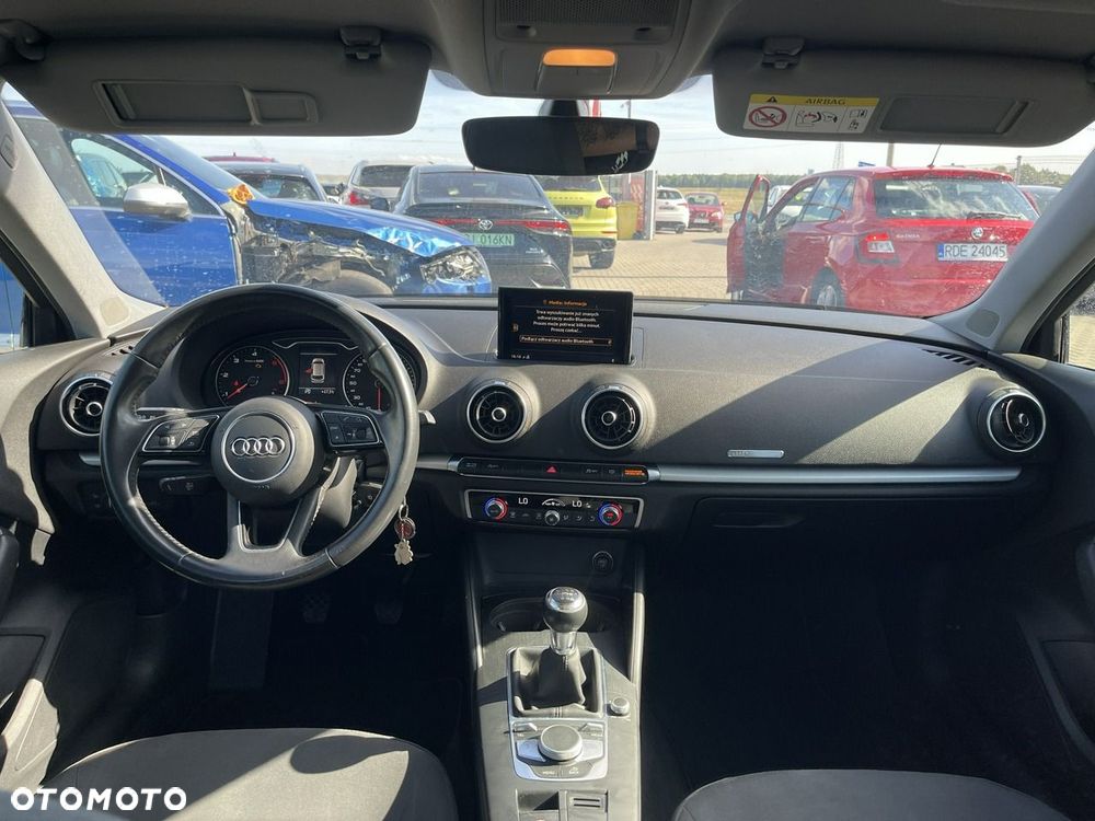 Audi A3 Sportback 30 TDI - 9