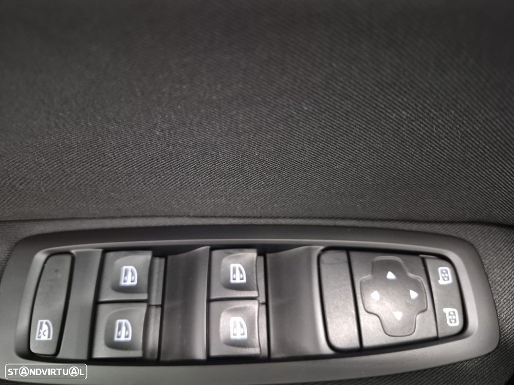 Renault Mégane Sport Tourer 1.5 Blue dCi Equilibre EDC - 19