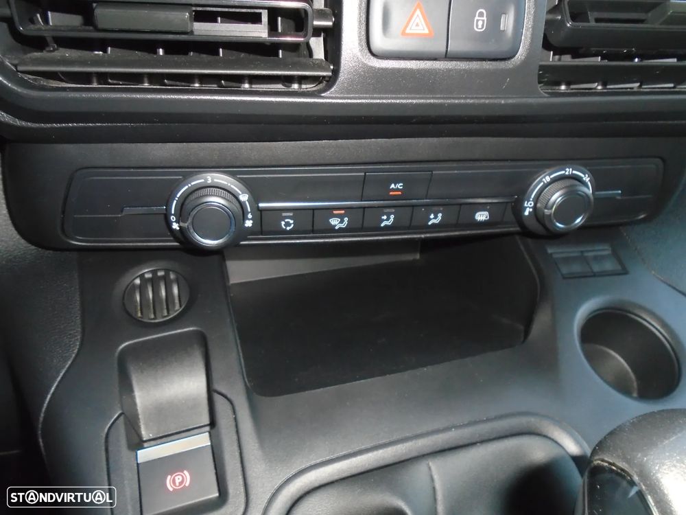 Peugeot Partner 1.5 BlueHDI NACIONAL 3- LUGARES IVA DEDUTIVEL - 10