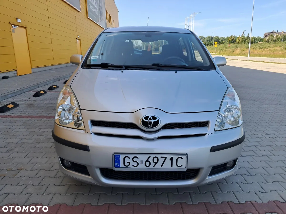 Toyota Corolla Verso 1.8 Sol + 7os MM - 2