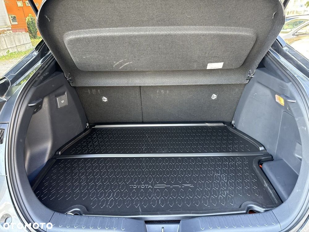 Toyota C-HR - 17