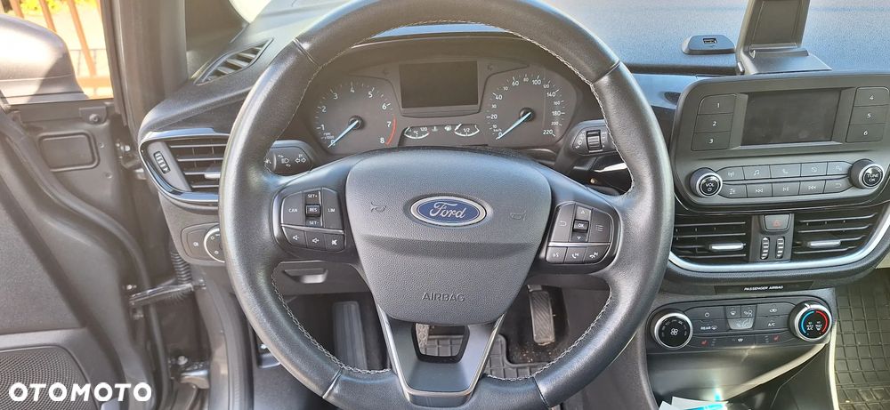 Ford Fiesta - 16