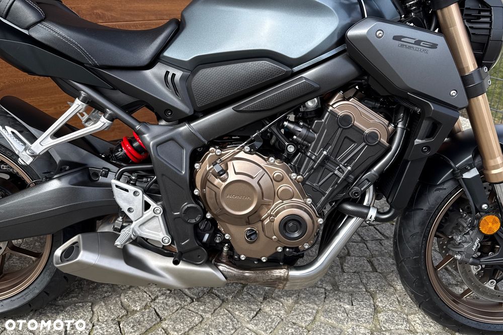 Honda CB - 7