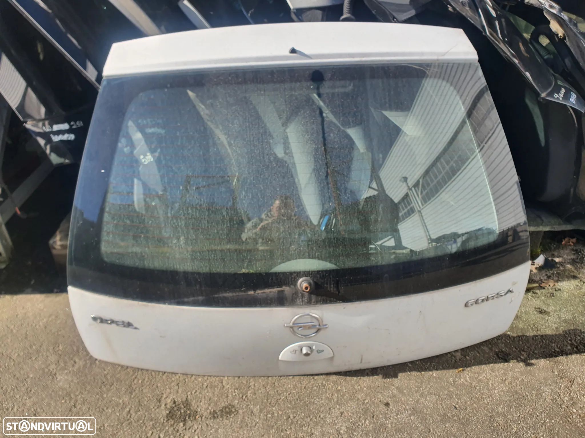 TAMPA MALA OPEL CORSA C - 1