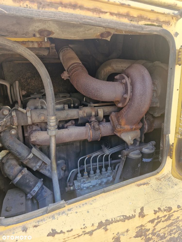 Hanomag D680E - 5