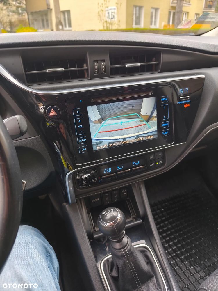 Toyota Auris 1.6 Active - 13