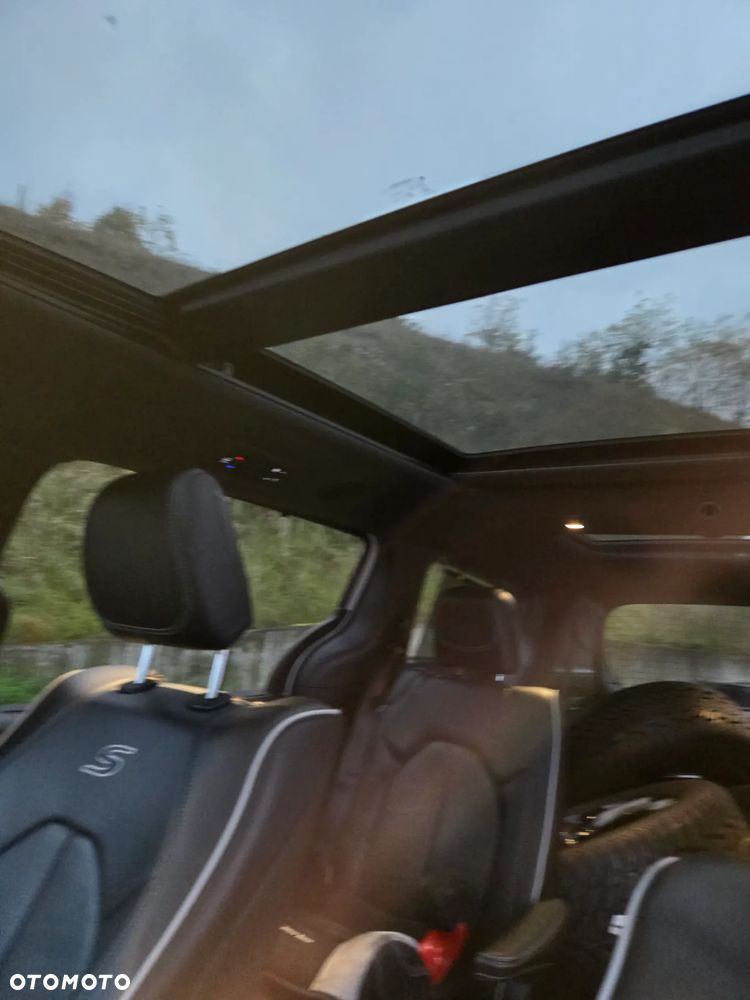 Chrysler Pacifica - 18