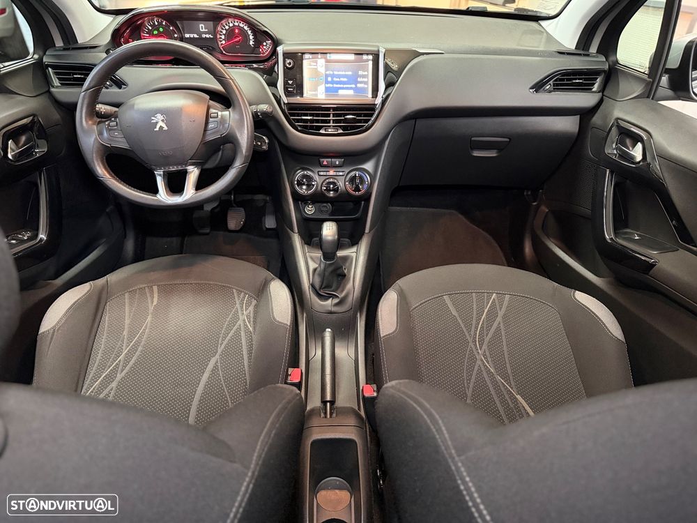 Peugeot 208 1.2 VTi Allure - 16