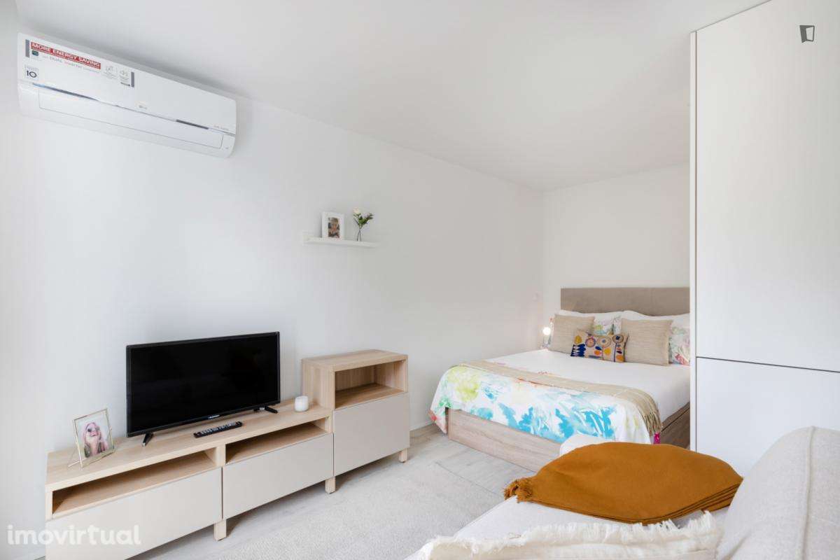 Apartamento com 1 quartos - localizado em Massarelos Porto - Grande imagem: 4/25