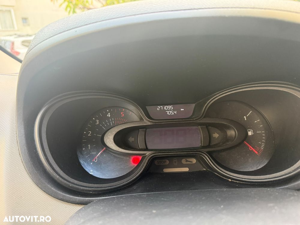 Renault Trafic - 9